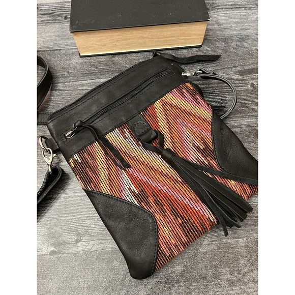 Leather Handmade Guatemalan Bag. Crossbody - Picture 4 of 7